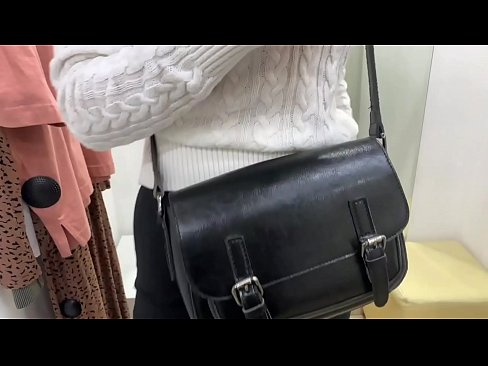 ❤️ Фитинг бөлмөсүндө жаш канчык FeralBerryди дилдо менен коомдук мастурбациялоо ❤❌ Сапаттуу секс ky.klassikaprint.ru ️❤